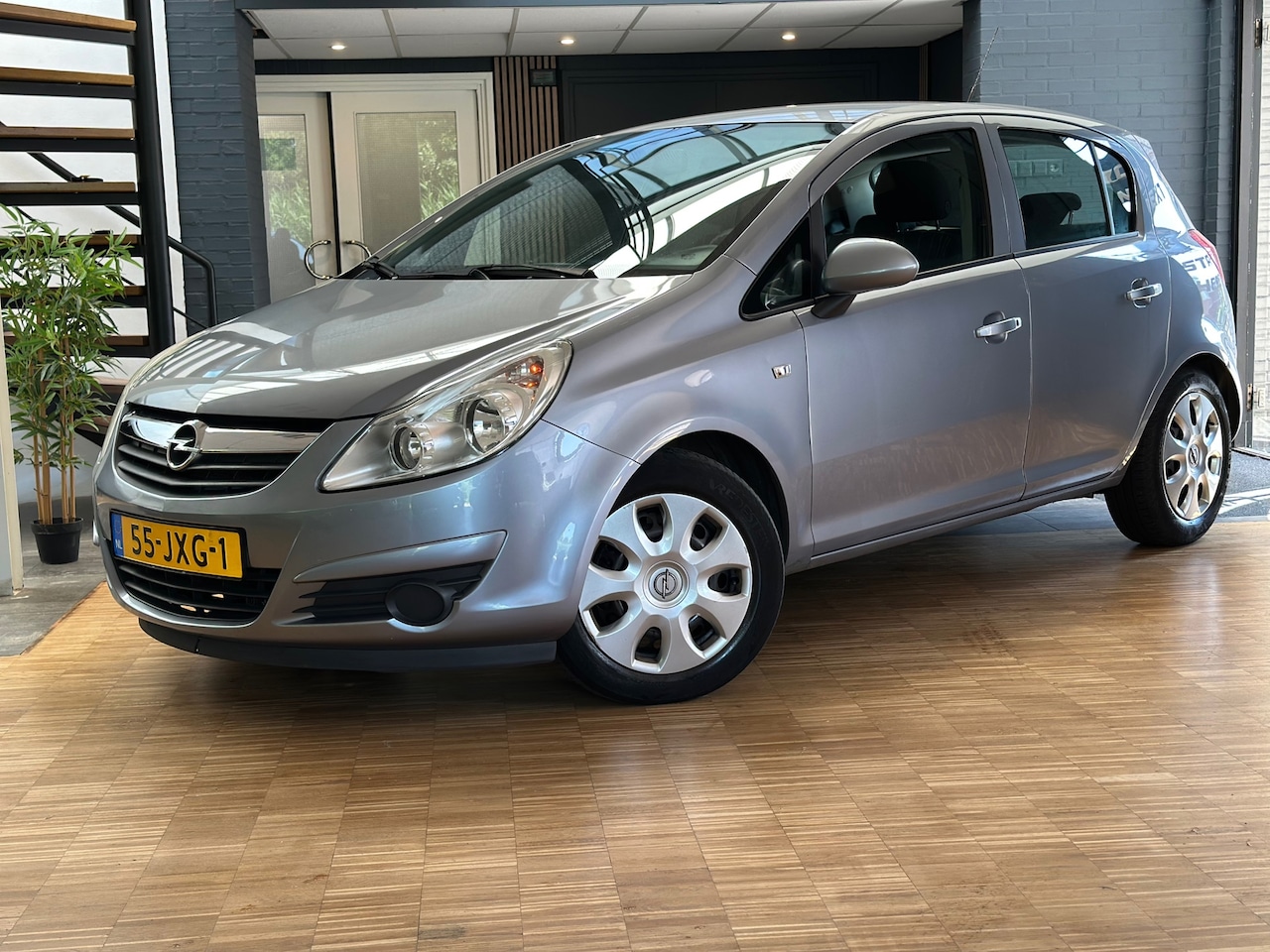 Opel Corsa - 1.4-16V Enjoy Automaat Airco - AutoWereld.nl