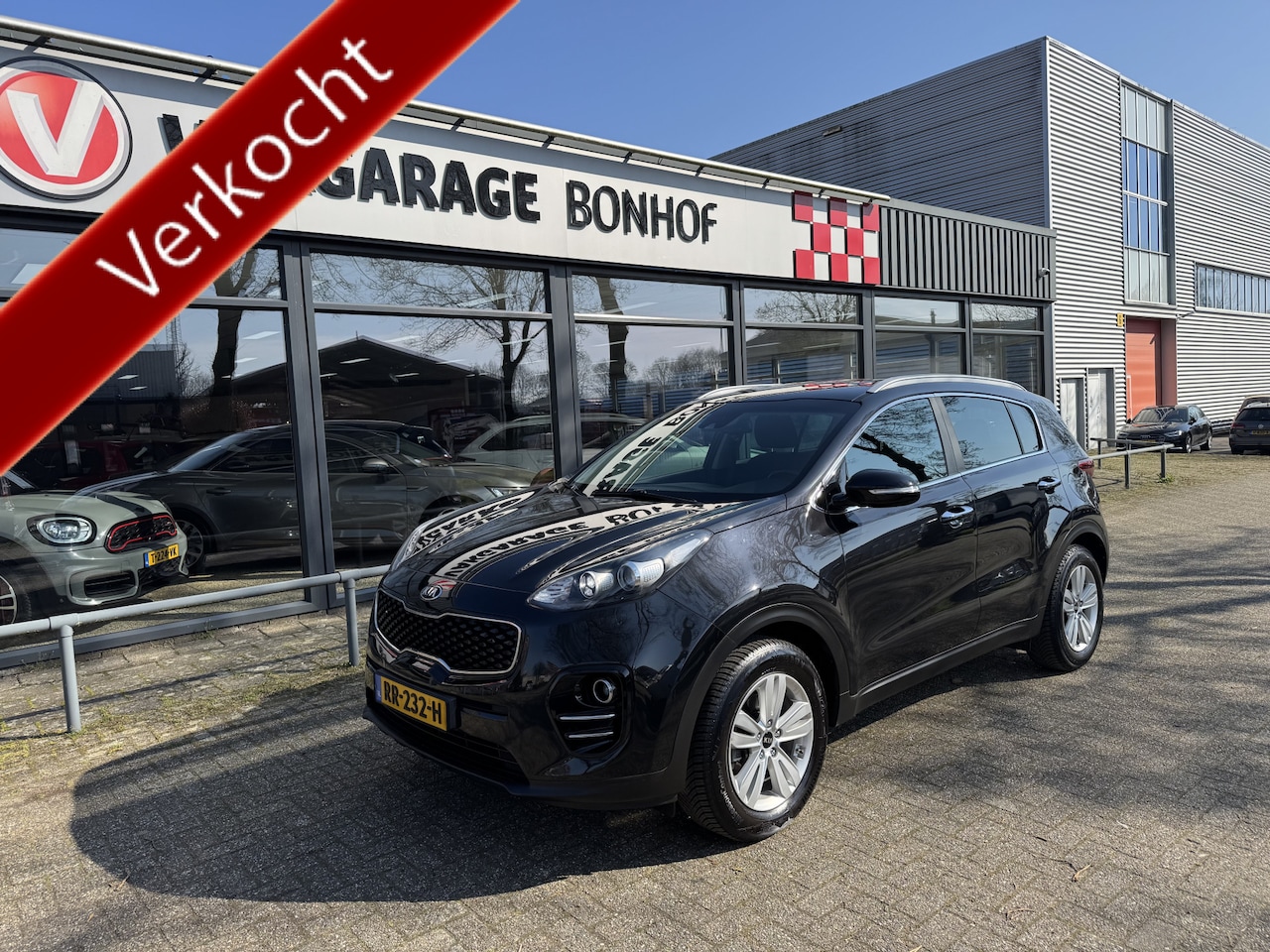 Kia Sportage - 1.6 GDI DynamicLine CAMERA-CLIMA-TREKHAAK - AutoWereld.nl
