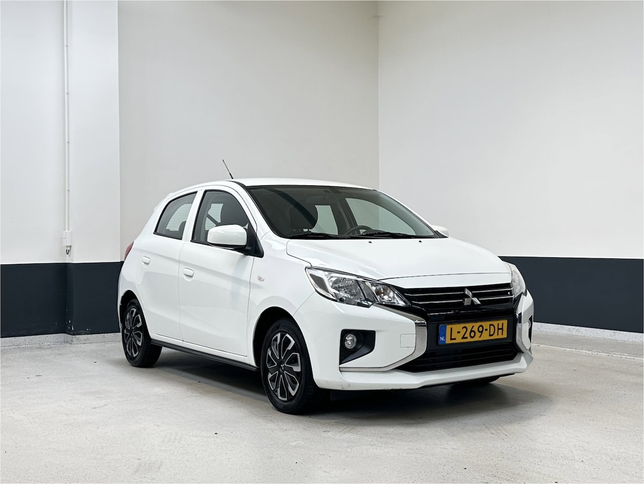 Mitsubishi Space Star - 1.2 Cool+ |Apple Carplay/ Android auto| Navigatie |Airco | NL | 1 Eig | - AutoWereld.nl