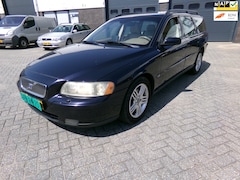 Volvo V70 - 2.4D Momentum