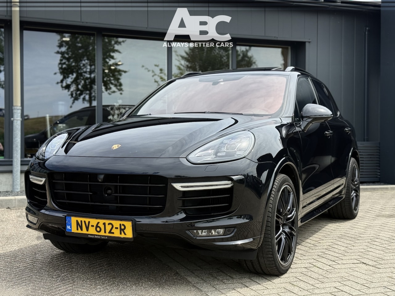 Porsche Cayenne - 4.8 Turbo S Keramisch 570PK - AutoWereld.nl