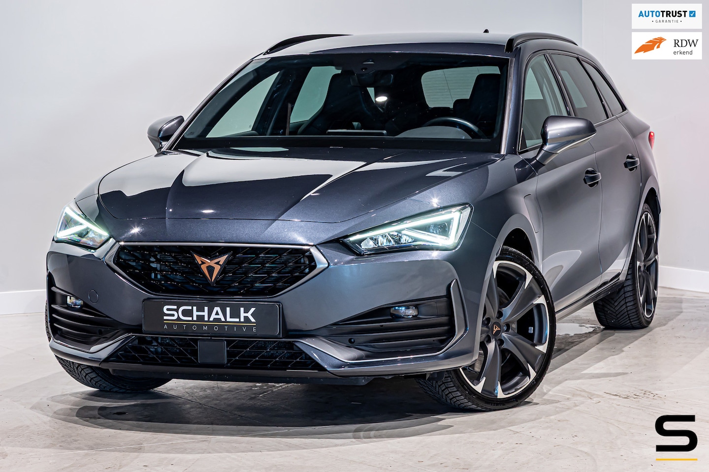 CUPRA Leon Sportstourer - 1.4 e-Hybrid VZ Performance|E-trekhaak - AutoWereld.nl