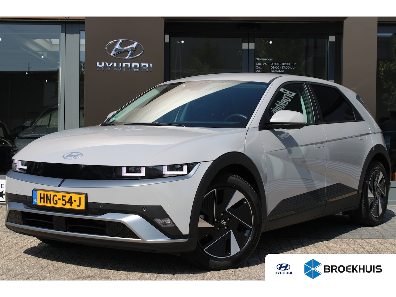 Hyundai IONIQ 5 - Connect+ 84 kWh | Trekhaak | Dodehoekdetectie met correctie | Vehicle-to-load | Warmtepomp - AutoWereld.nl