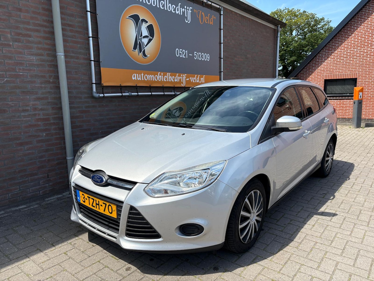 Ford Focus Wagon - 1.6 TDCI Lease Trend 1.6 TDCI Lease Trend - AutoWereld.nl
