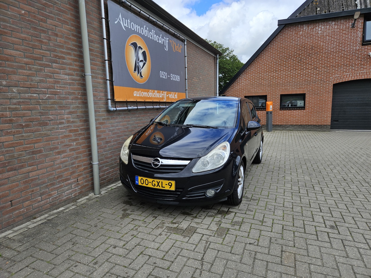 Opel Corsa - 1.4-16V Executive 1.4-16V Executive - AutoWereld.nl