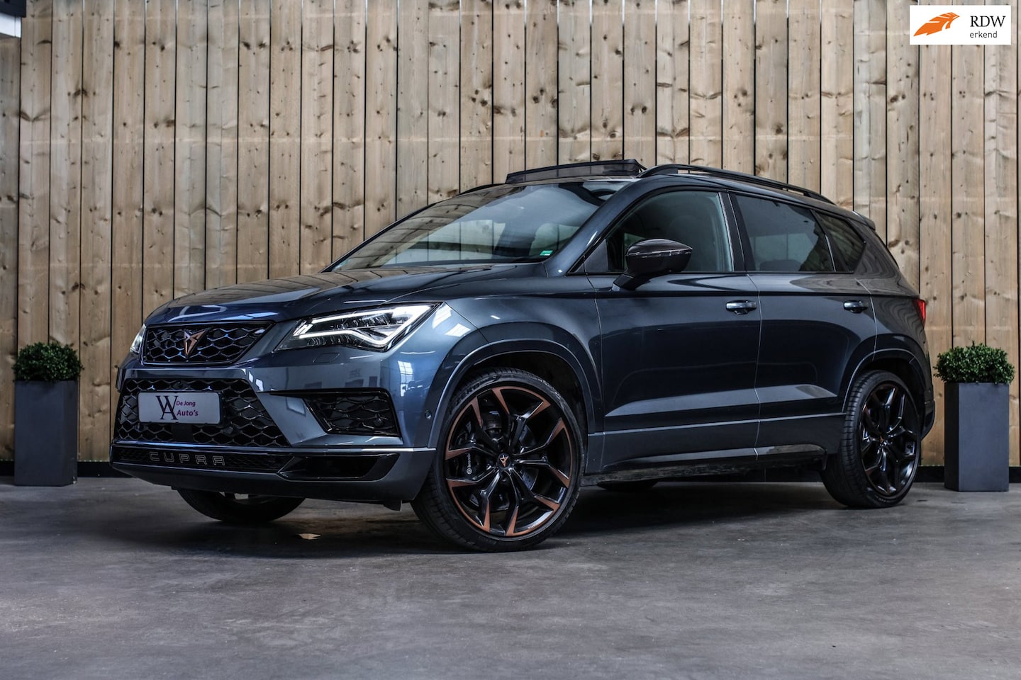 CUPRA Ateca - 2.0 TSI 4DRIVE *Pano*Beats*360 Camera*Keyless* - AutoWereld.nl