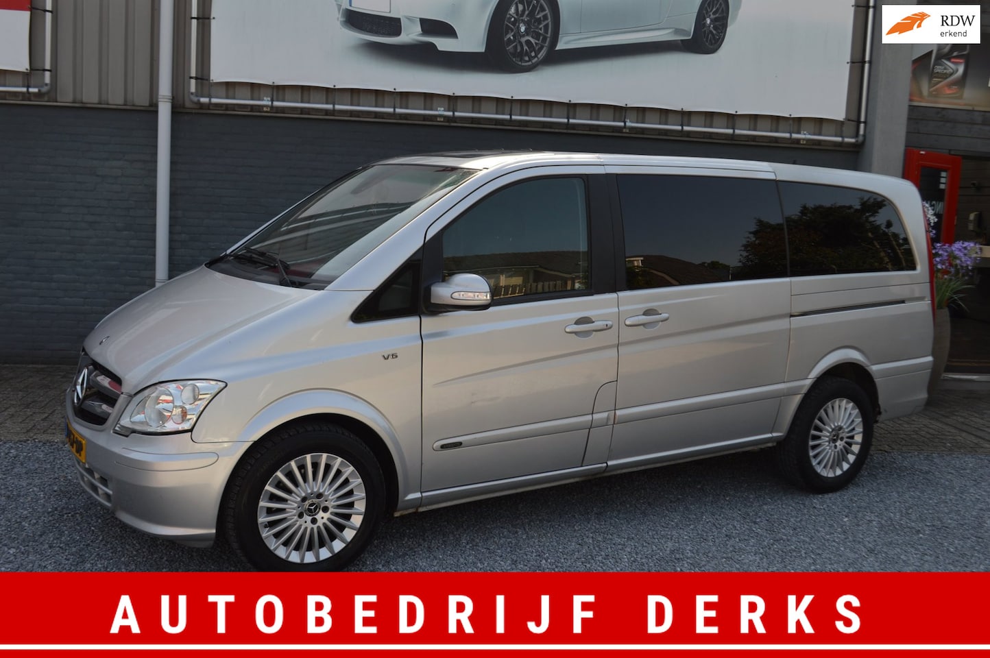 Mercedes-Benz Viano - 3.0 CDI DC Trend Lang Automaat Leer Navi Xenon Dubbele Cabine Leer Trekhaak - AutoWereld.nl