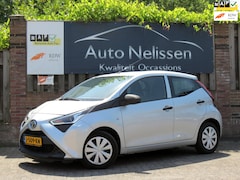 Toyota Aygo - 1.0 VVT-i x-fun 5-DRS NIEUWE TYPE | AIRCO | DEALER ONDERHOUDEN | BLUETOOTH |