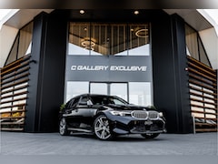 BMW 3-serie Touring - 330i - M Sport | Panorama | Elek. Trekhaak | ACC