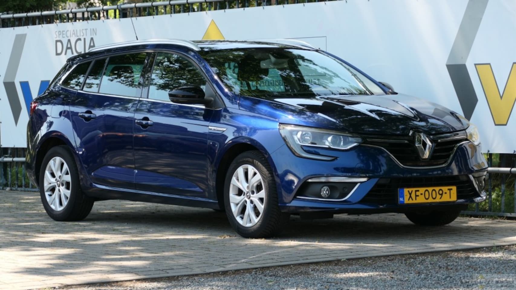 Renault Mégane Estate - Estate TCe 140 Limited - AutoWereld.nl