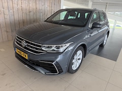Volkswagen Tiguan - 1.5 TSI R-Line Bns