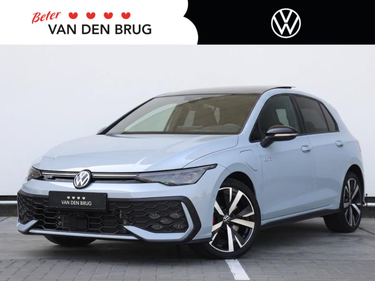 Volkswagen Golf - 1.5 eHybrid GTE 272PK DSG | Panoramadak | Led Matrix | Camera | Black Style | DCC | Stoel/ - AutoWereld.nl