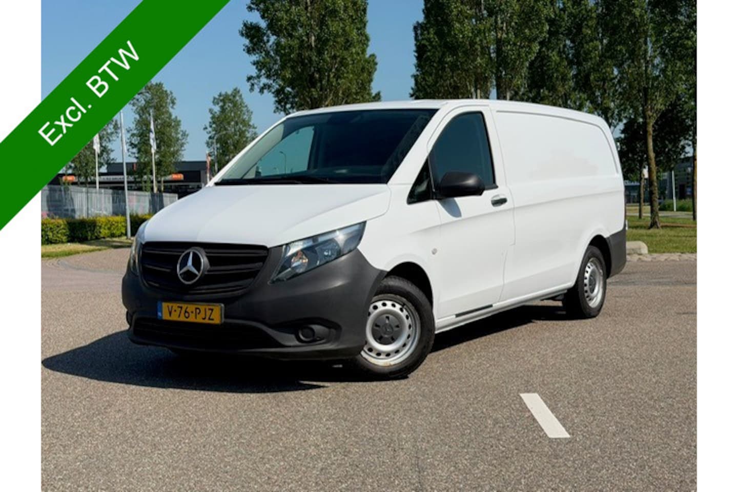 Mercedes-Benz Vito - 114 CDI Lang 2.0 RWD I Trekhaak I Automaat I Distronic I Stoelverwarming I Camera I Audi M - AutoWereld.nl