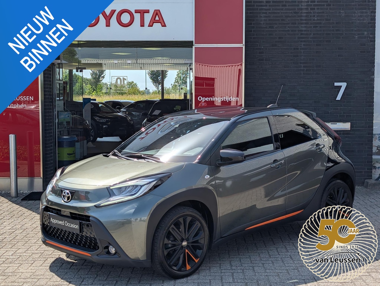 Toyota Aygo X - 1.0 VVT-i S-CVT Limited AUTOMAAT STOELVERWARMING DEALERONDERHOUDEN - AutoWereld.nl