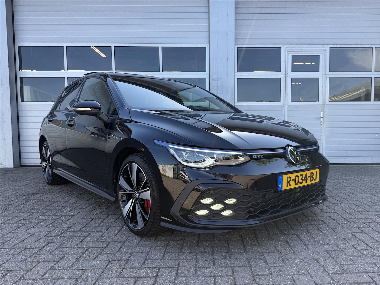 Volkswagen Golf - 1.4 eHybrid GTE NAP! IQ LIGHTS/PANORAMADAK! - AutoWereld.nl