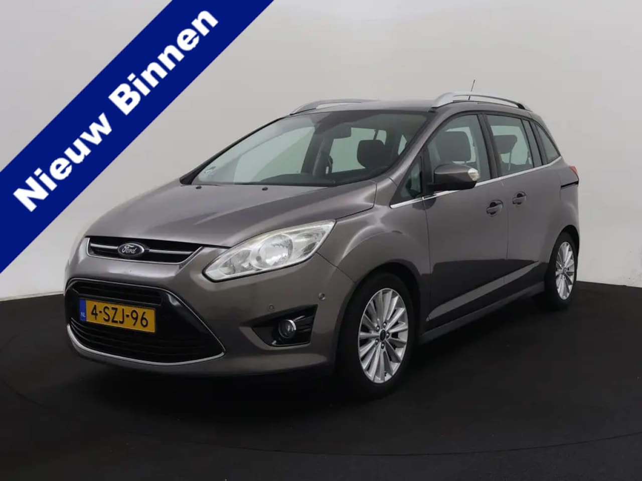 Ford Grand C-Max - 1.0 Titanium 1.0 Titanium, super mooie auto, distributie vervangen! - AutoWereld.nl