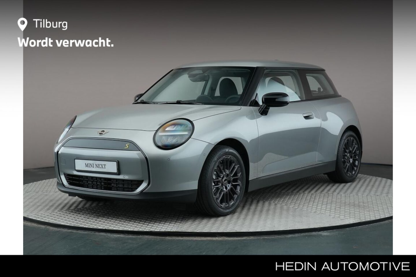 MINI Electric - 3-Deurs Cooper SE Essential 54.2 kWh YUC | Achteruitrijcamera | Parkeersensoren | Dodehoek - AutoWereld.nl