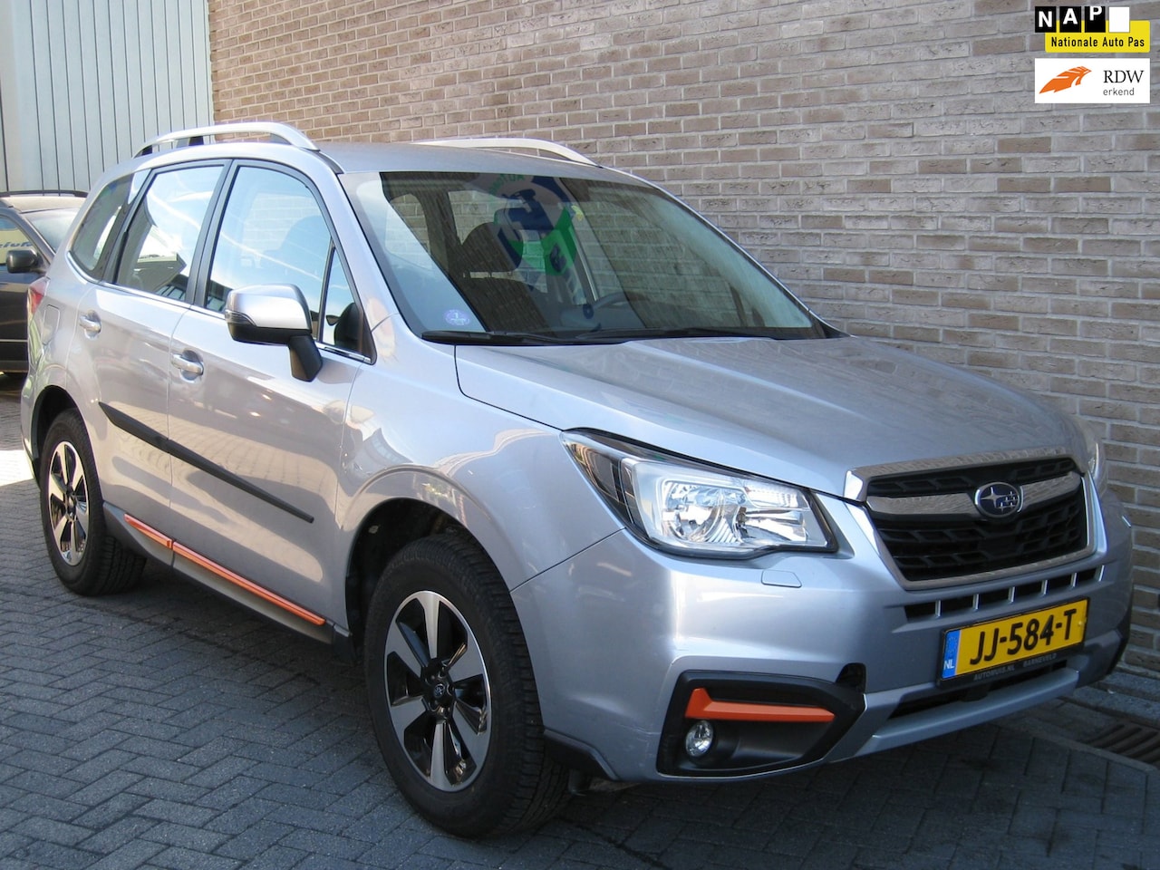 Subaru Forester - 2.0 Comfort - 2e eig! - trekhaak - achteruitrijcamera - - AutoWereld.nl