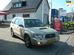 Subaru Forester - 2.0 AWD XT met veel onderhoudsfacturen aanwezig. Disitributriem is vv in 2023 factuur aanw