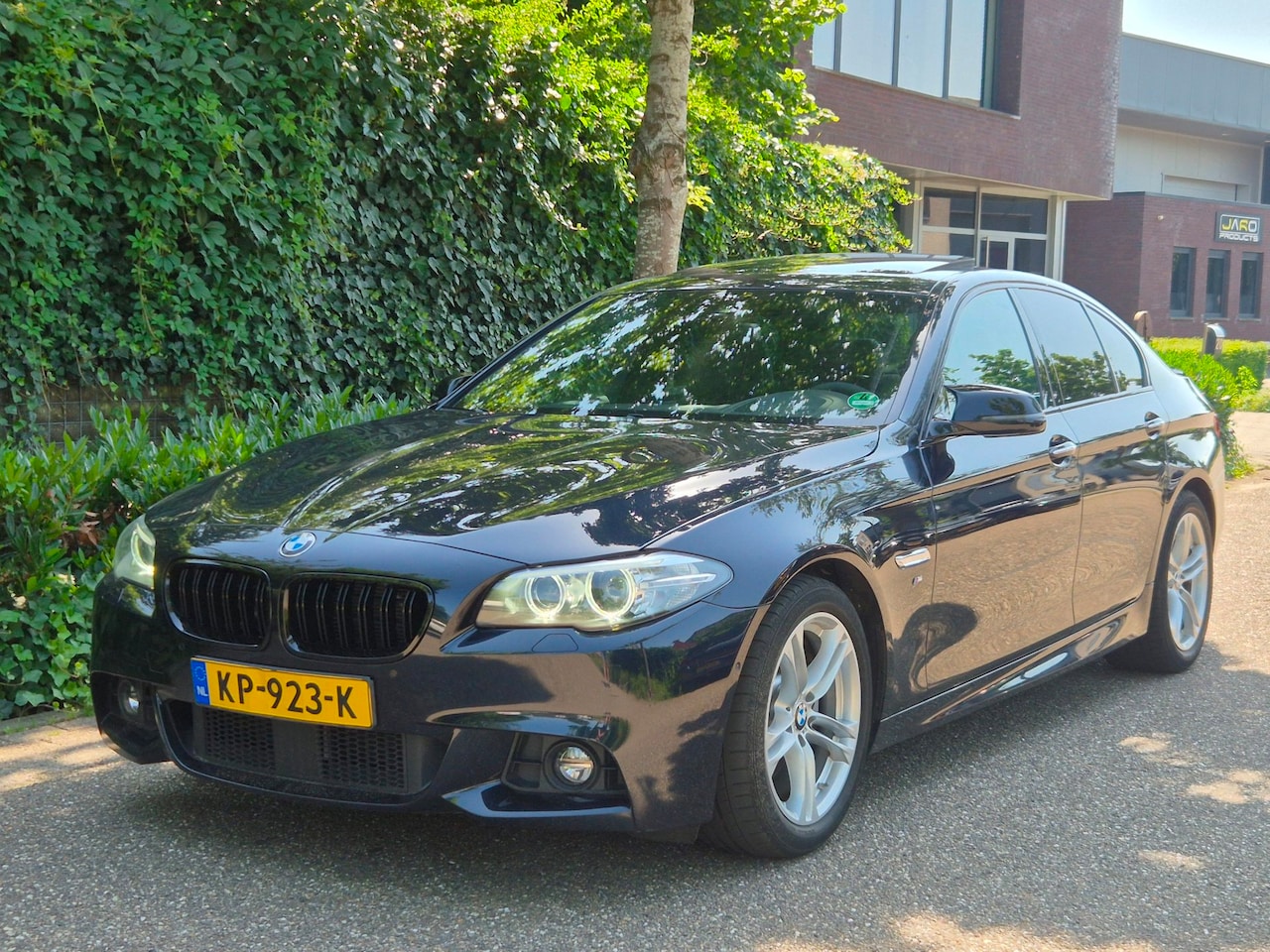 BMW 5-serie - M Sport Edition High Executive Schuifdak Adaptieve Cruise Control Virtual Dash NAP 520i M - AutoWereld.nl