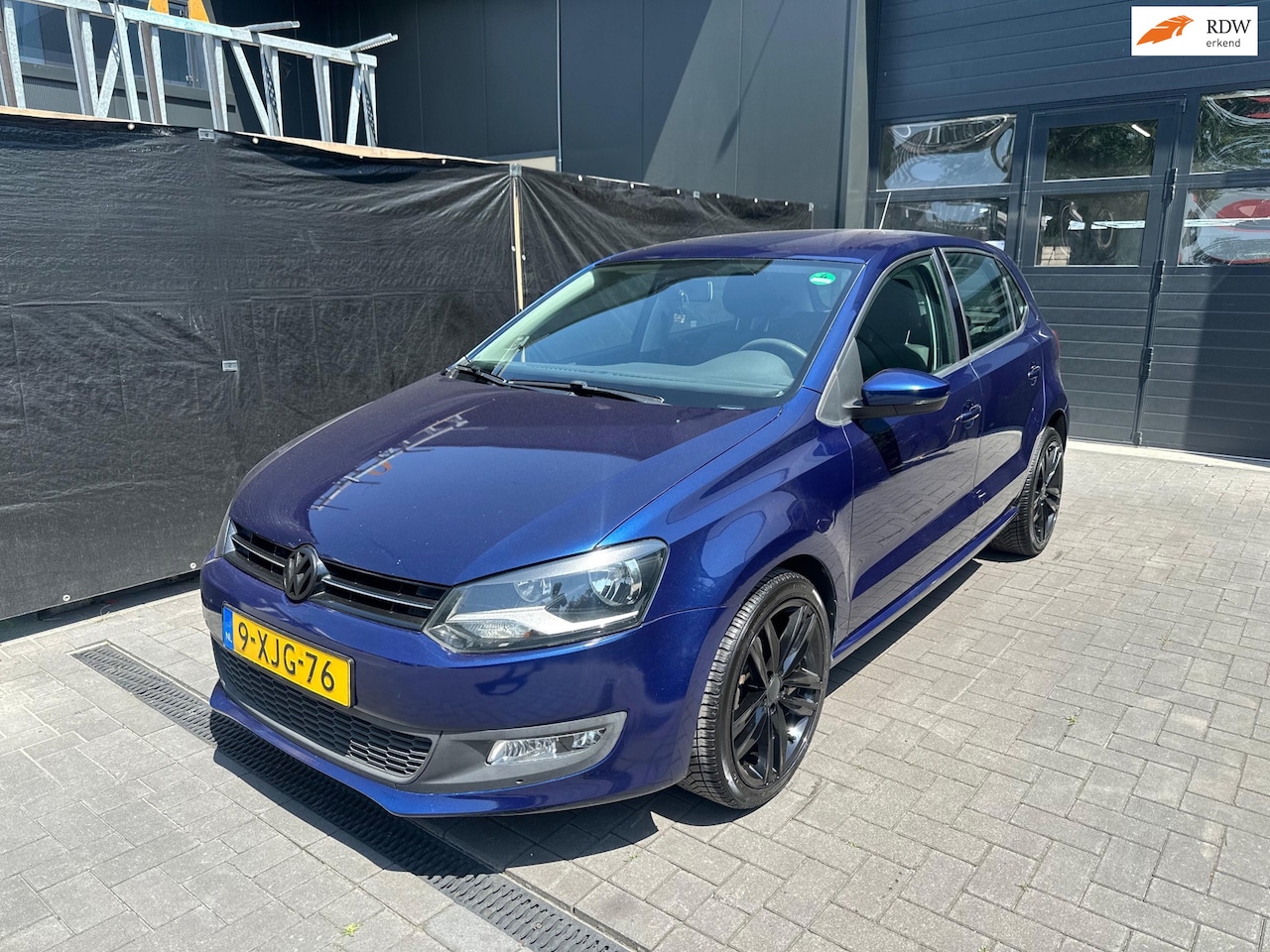Volkswagen Polo - 1.2 TSI Highline | Airco | Cruise Control | Rijk uitgerust | Zuinige benzine - AutoWereld.nl