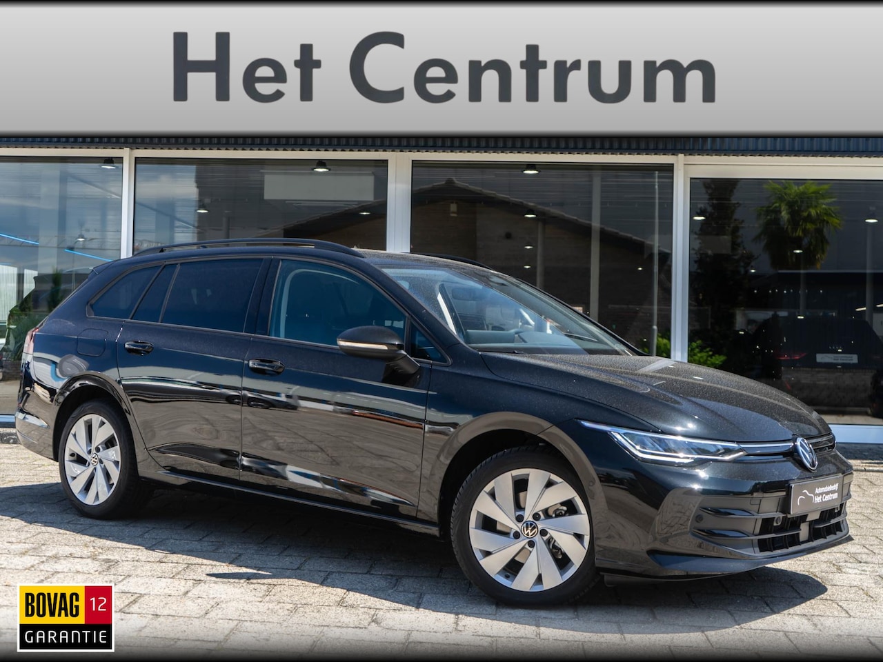 Volkswagen Golf Variant - 1.5 TSI Life Edition Carplay - Sfeer - acc- virtual cockpit - keyless - camera - El. achte - AutoWereld.nl