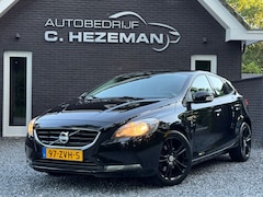 Volvo V40 - 1.6 T3 Black on Black Camera Navigatie Cruise Control Climate Control