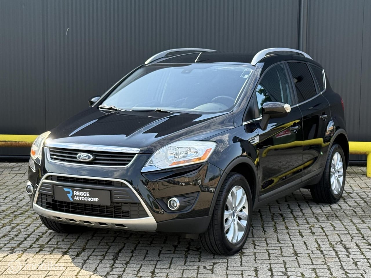 Ford Kuga - 2.5 20V Titanium AWD | TREKHAAK | TOPSTAAT - AutoWereld.nl
