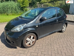 Toyota Aygo - 1.0-12V Access/AIRCO/APK/ELEKTRISCHE RAMEN/APPLE CARPLAY