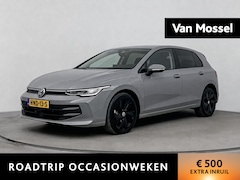 Volkswagen Golf - 1.5 eHybrid Life Edition 204PK | Apple Carplay | Stoel+stuur verwarming | Camera| Parkeers