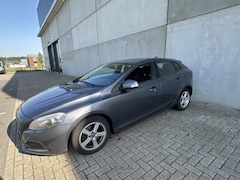Volvo V40 - 1.6 D2 R-Design