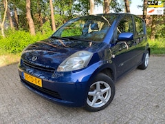 Daihatsu Sirion 2 - 1.3-16V Comfort NAP Eerste Eigenaar|Automaat|Cruisecontrol|volledig onderhouden