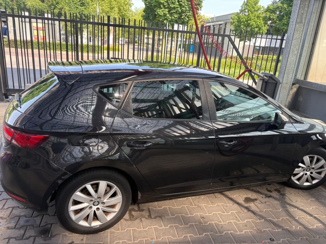 SEAT Leon - 1.6 TDI Limited Edition I 1.6 TDI Limited Edition I - AutoWereld.nl