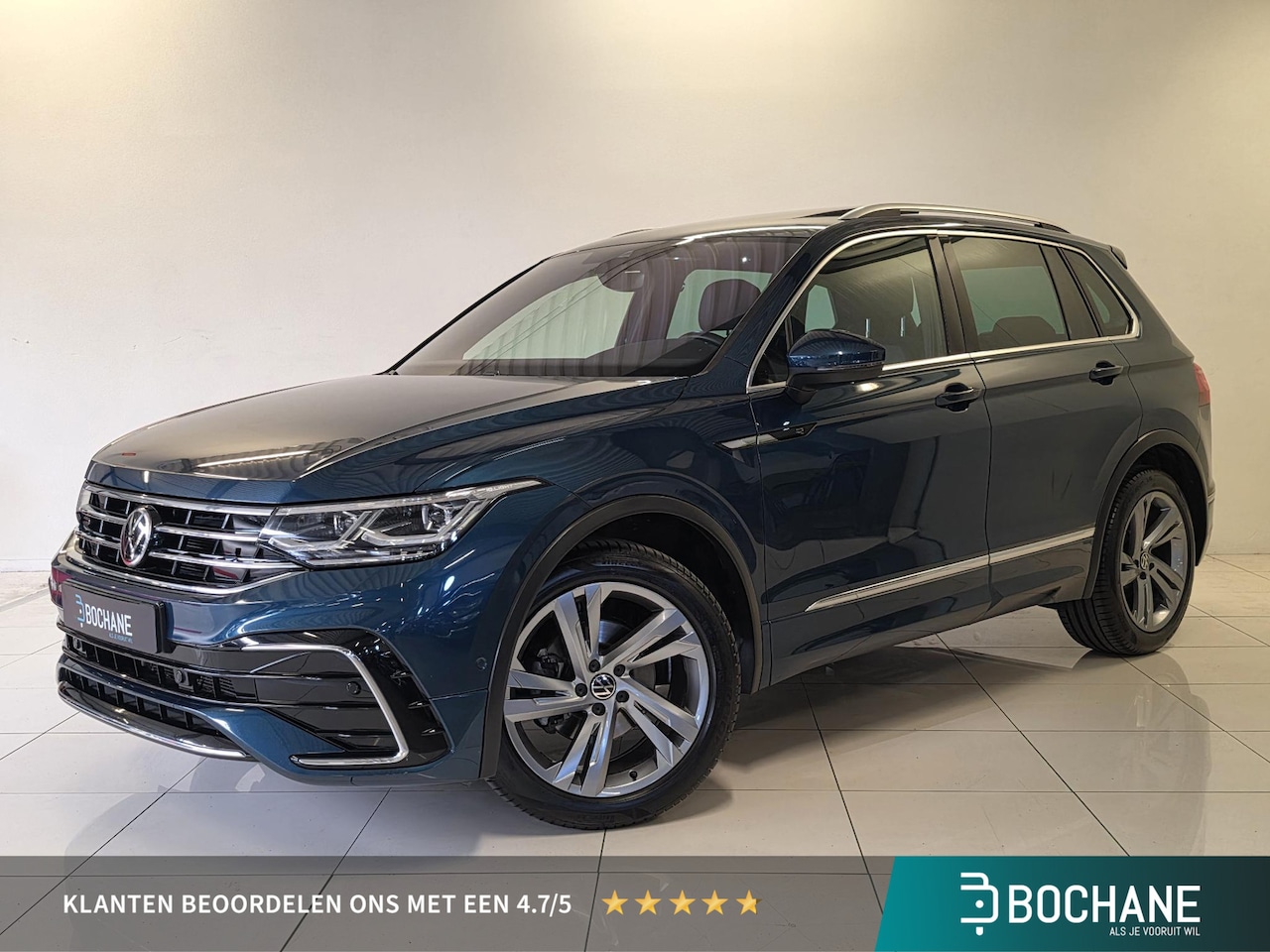 Volkswagen Tiguan - 1.5 TSI R-Line Business+ | Panoramadak | Camera | Carplay | 2 zone airco - AutoWereld.nl
