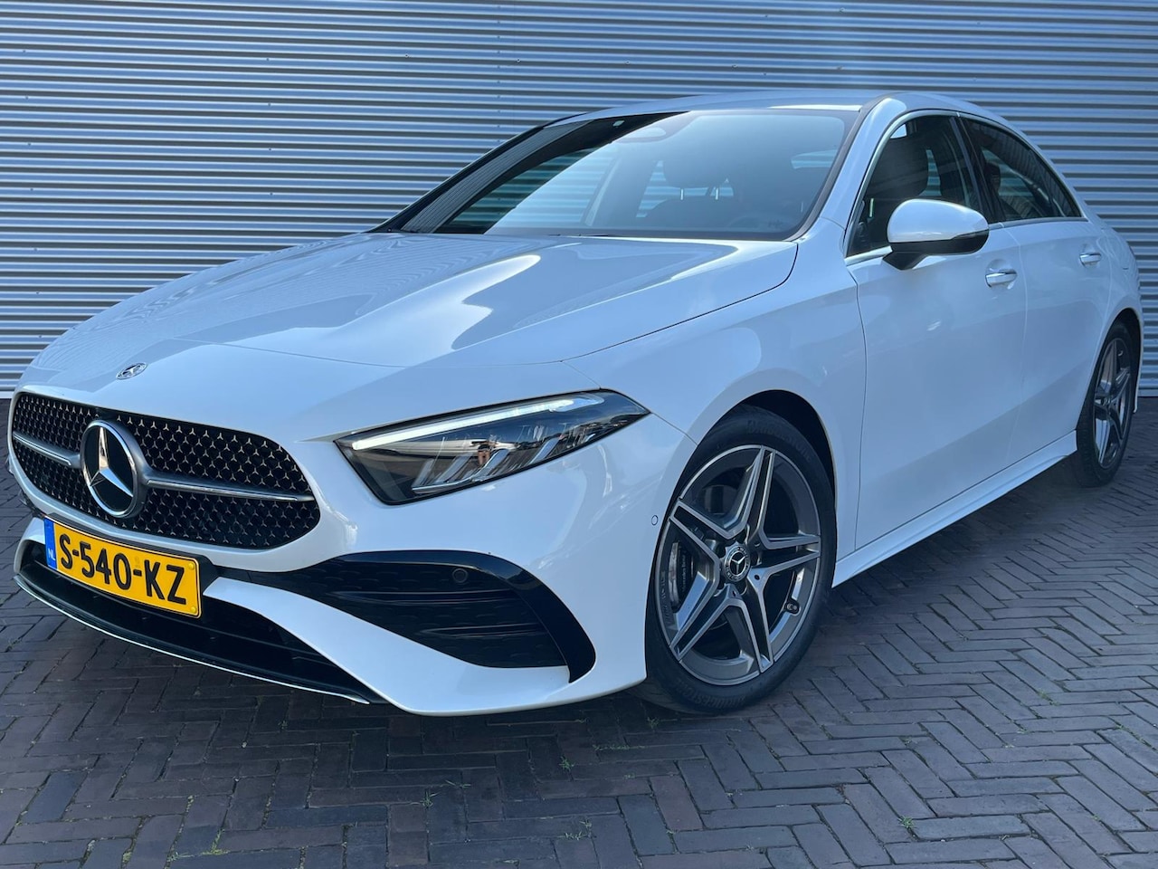 Mercedes-Benz A-klasse - 180 AMG Line 180 AMG Line - AutoWereld.nl