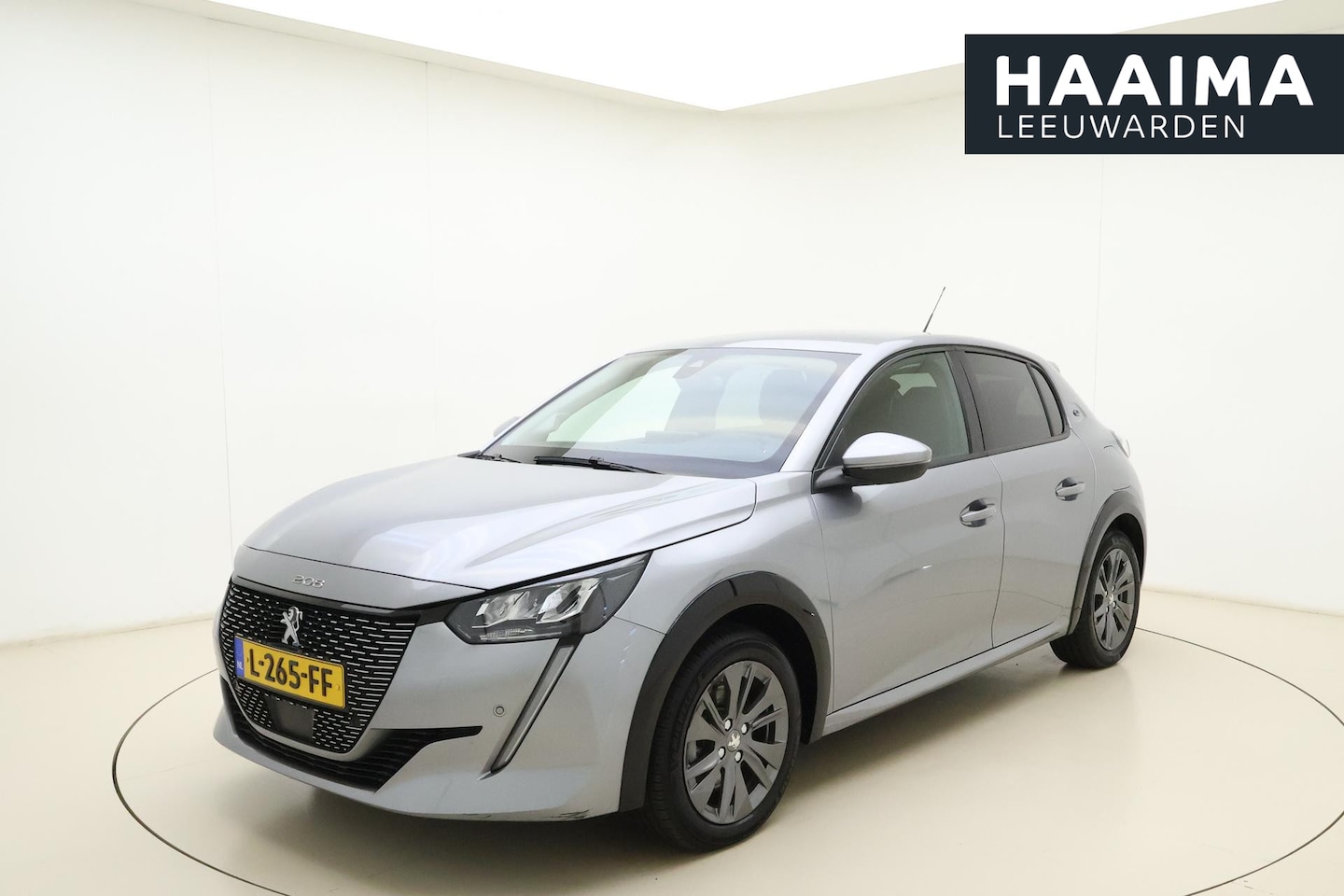 Peugeot e-208 - EV Allure 50 kWh SOH: 85% | Navigatie | Climate control | Weinig kiloemeters | Camera | Li - AutoWereld.nl