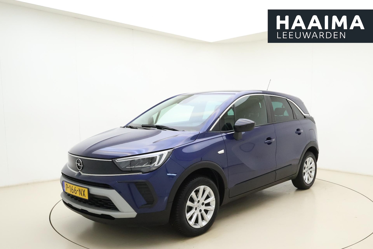 Opel Crossland - 1.2 Turbo Elegance 110 PK | Navigatie | Climate control | Camera | Extra getint glas | AGR - AutoWereld.nl