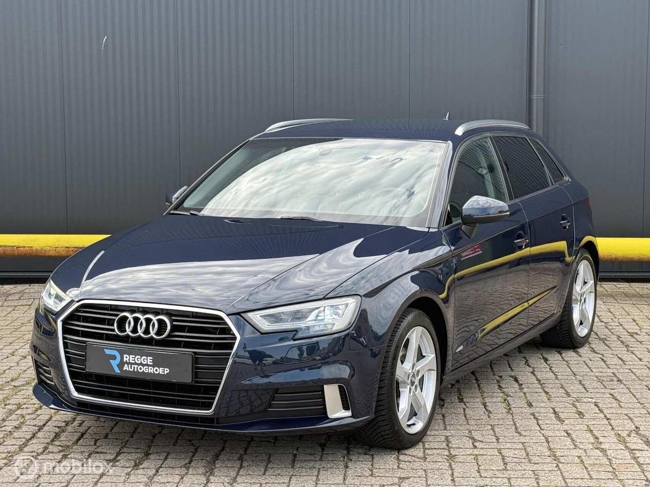 Audi A3 Sportback - 1.0 TFSI Pro Line NIEUWSTAAT | TREKHAAK - AutoWereld.nl