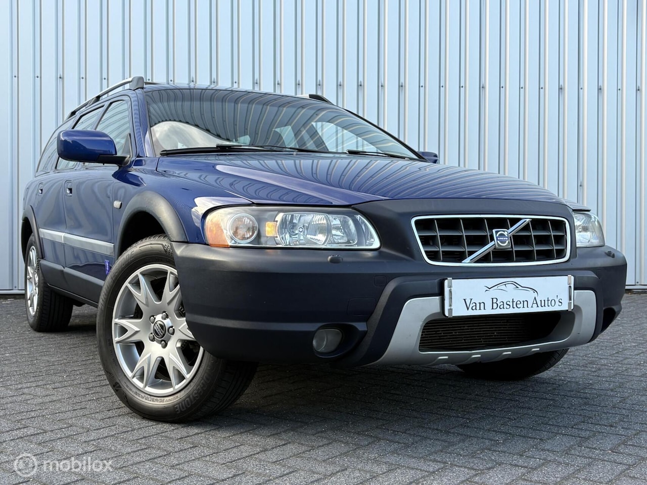 Volvo XC70 - 2.5 T AWD Ocean Race | Aut | NAP | Youngtimer | 2006 | Schuifdak | Xenon | Volledige histo - AutoWereld.nl