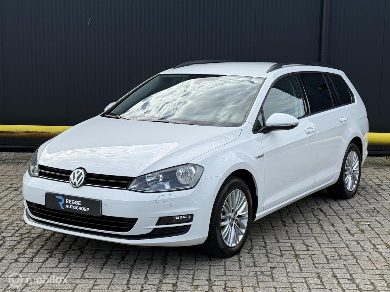 Volkswagen Golf Variant - 1.2 TSI Highline NAVI | PDC | CLIMA - AutoWereld.nl