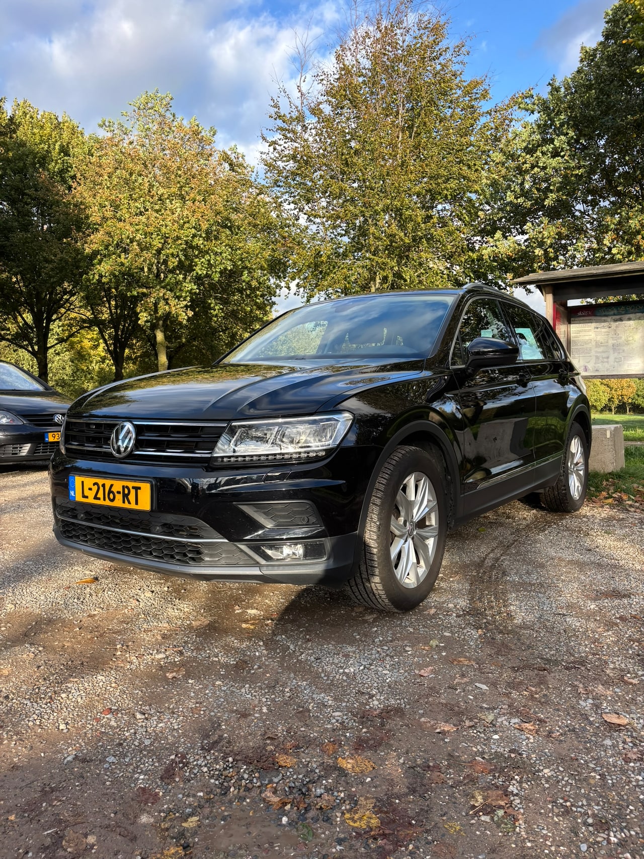 Volkswagen Tiguan - 1.4 TSI 4Motion Highline ACC | LED | CarPlay | Trekhaak - AutoWereld.nl