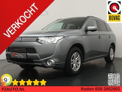 Mitsubishi Outlander - 2.0 PHEV Business Edition - Automaat - Climate Controle - Cruise Control - Trekhaak