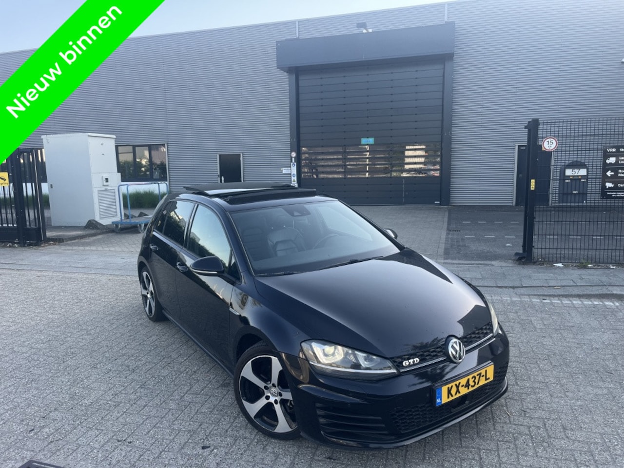 Volkswagen Golf - 2.0 TDI GTD Aut Leer Camera Sport Panorama - AutoWereld.nl