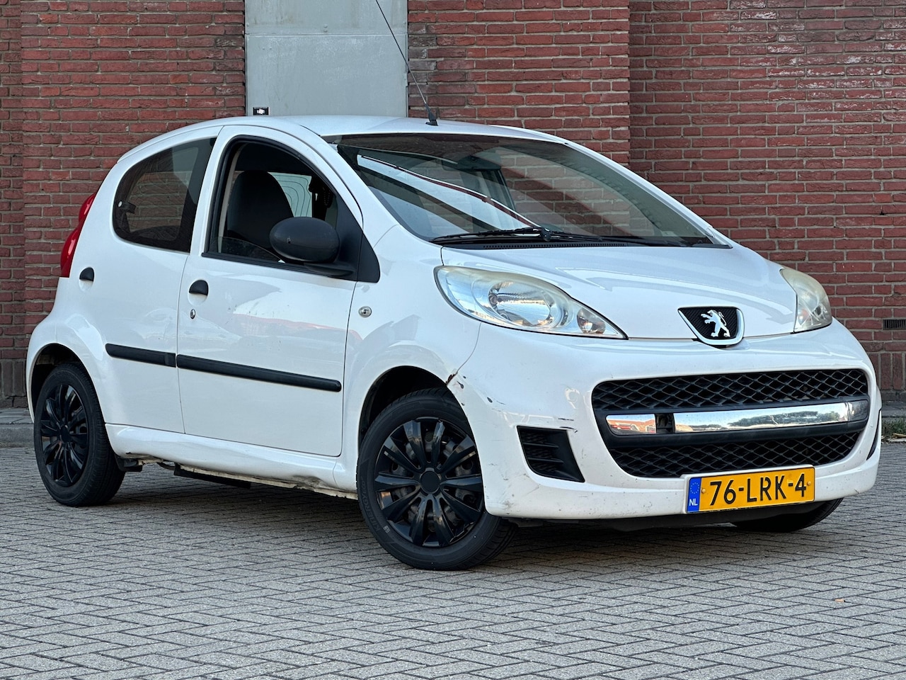 Peugeot 107 - 1.0-12V XR|NAP|INRUILKOOPJE - AutoWereld.nl