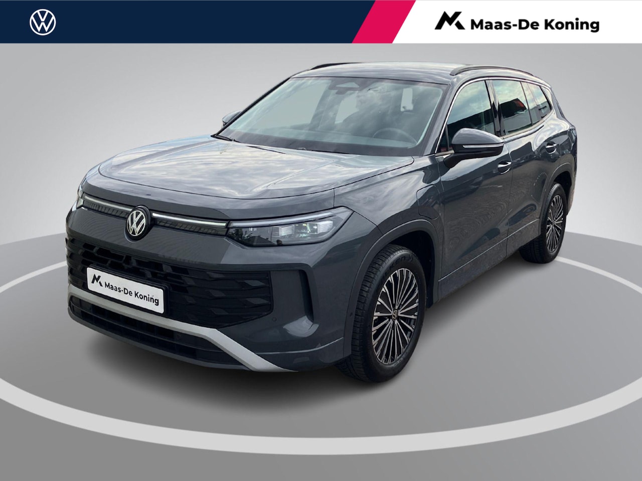 Volkswagen Tayron - 1.5eHybrid 150kW/204PK Life Edition · Navigatie · Trekhaak · Camera + Parkeersensoren · Ga - AutoWereld.nl