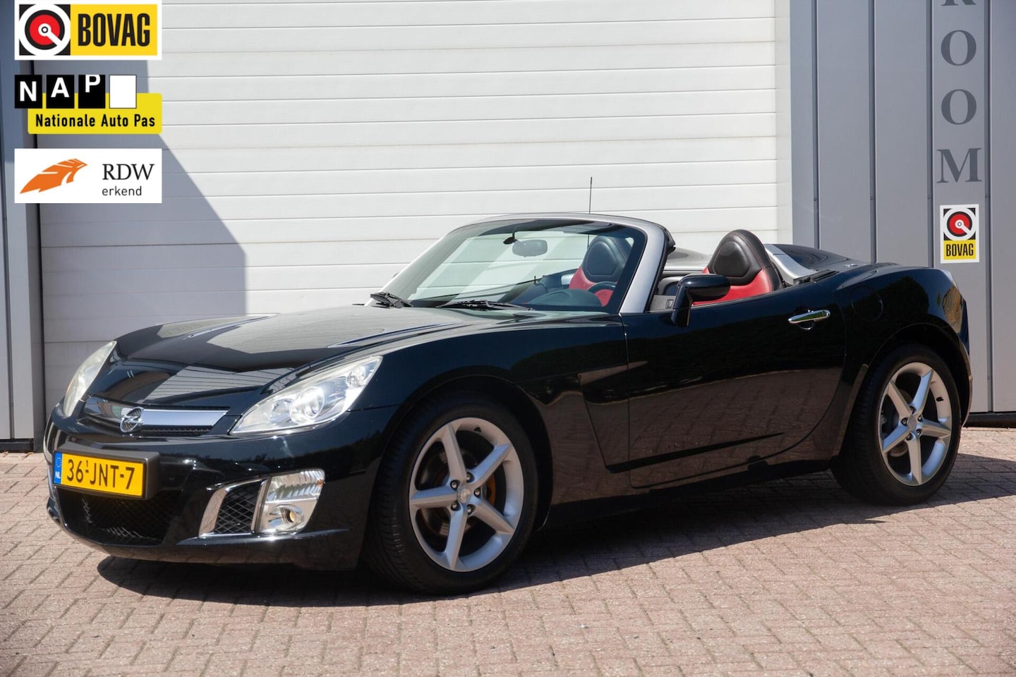 Opel GT - 2.0 Turbo NL-Auto 1e Eigenaar - AutoWereld.nl