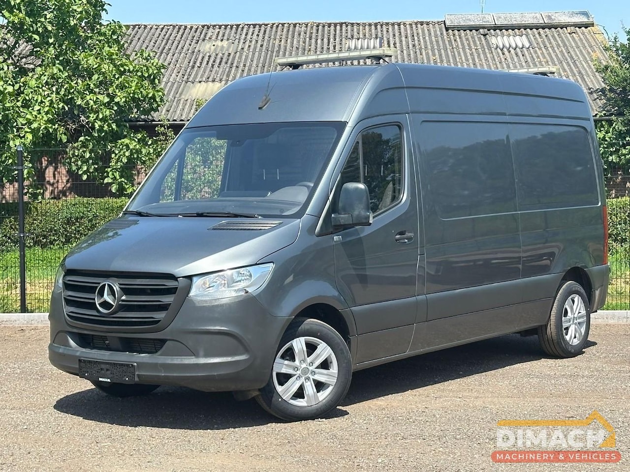 Mercedes-Benz Sprinter - 314 CDI L2H2 - 2.1L diesel - grijs - camera - MBUX - extra wielen - Euro 6 - 10100km - APK - AutoWereld.nl