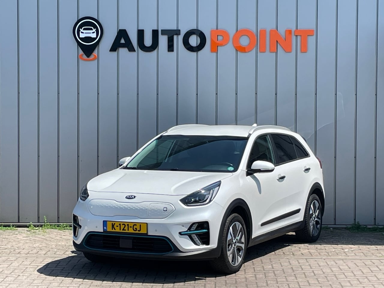 Kia e-Niro - ExecutiveLine 64 kWh FASE 3 SOH 100% Warmtepomp JBL LEER DEALER OND - AutoWereld.nl