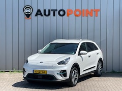Kia e-Niro - ExecutiveLine 64 kWh FASE 3 SOH 100% Warmtepomp JBL LEER DEALER OND