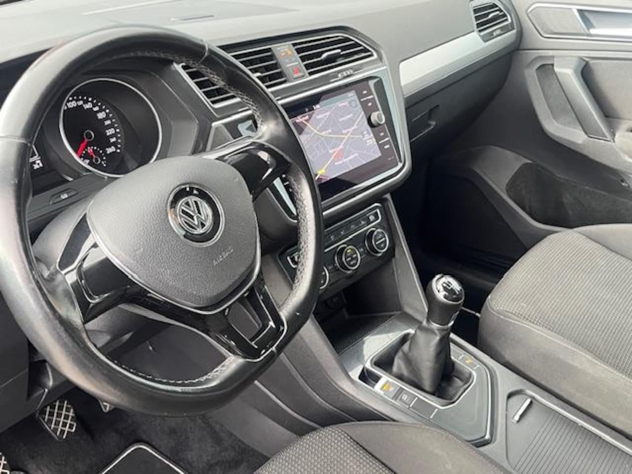 Volkswagen Tiguan - 1.4 TSI Comfortline Incl. 1 jaar Bovag garantie